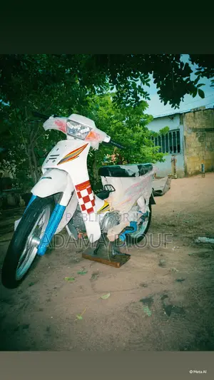 Nouveau KTM Duke 125 2025 Blanc