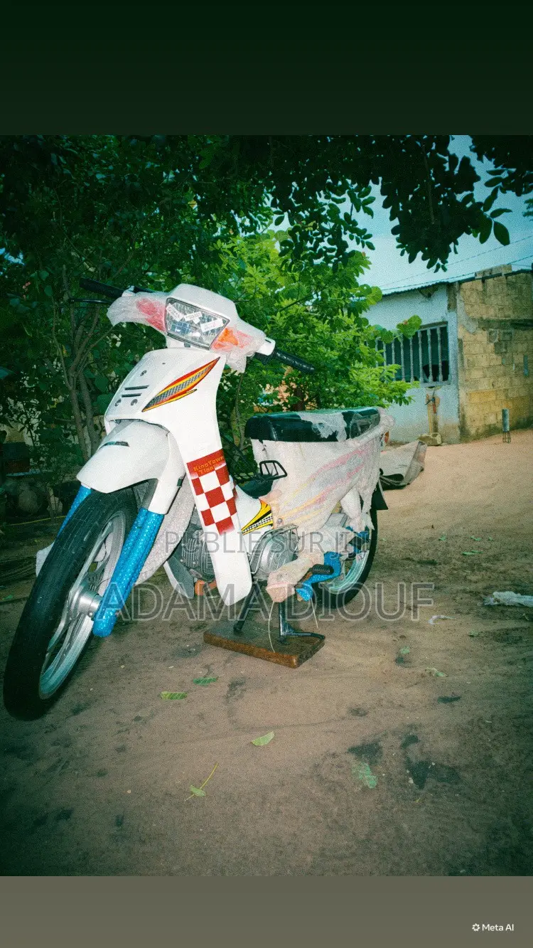 Nouveau KTM Duke 125 2025 Blanc