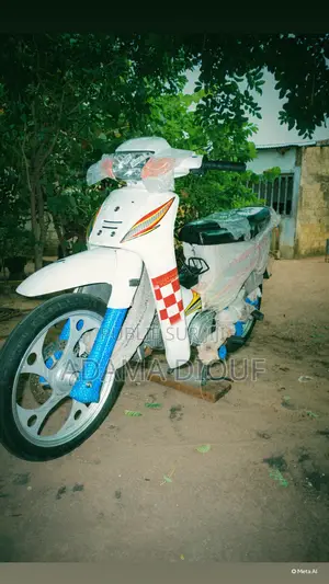 Nouveau KTM Duke 125 2025 Blanc
