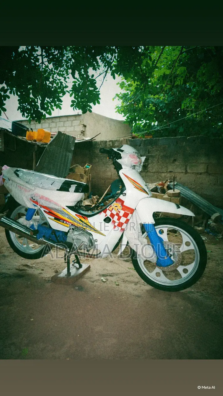 Nouveau KTM Duke 125 2025 Blanc