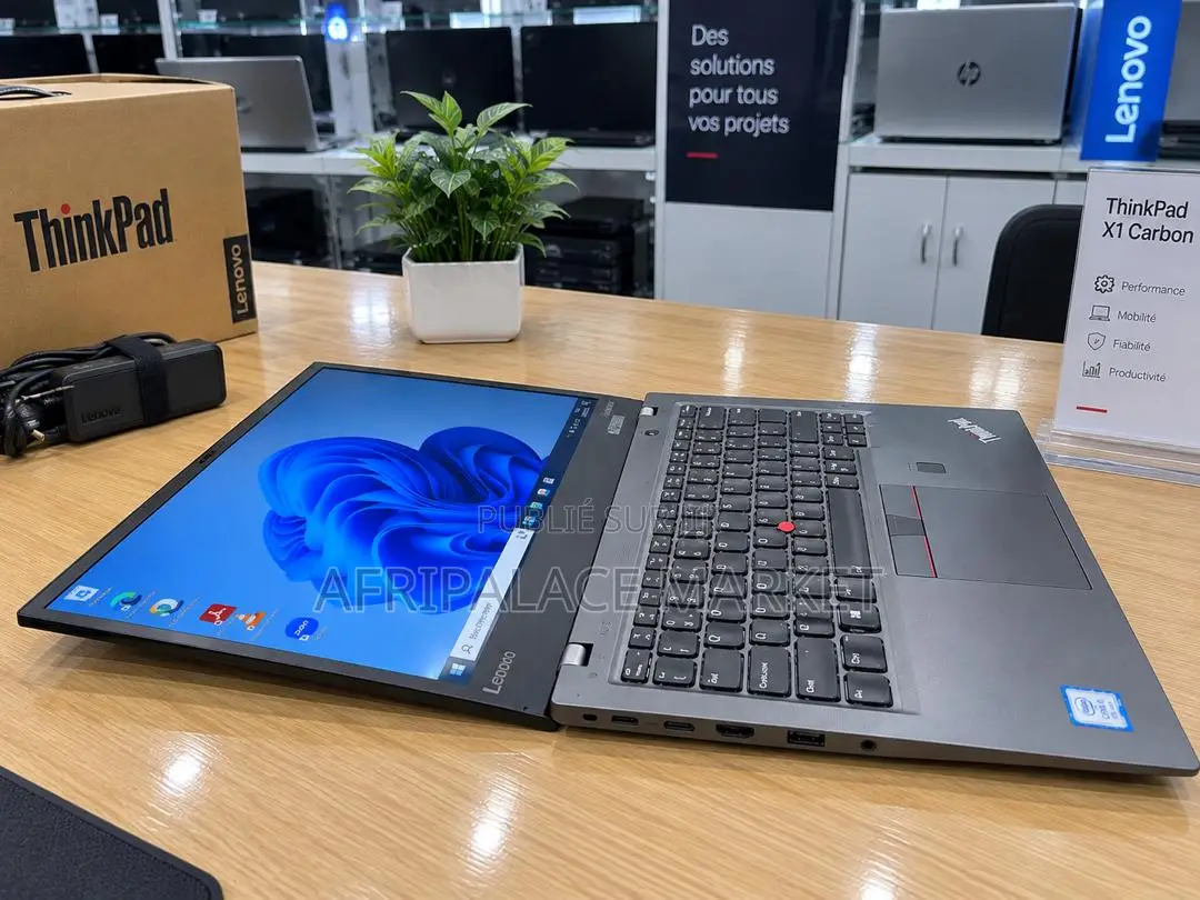 Nouveau Lenovo ThinkPad X1 Carbon 16GB Intel Core i7 SSD 1T
