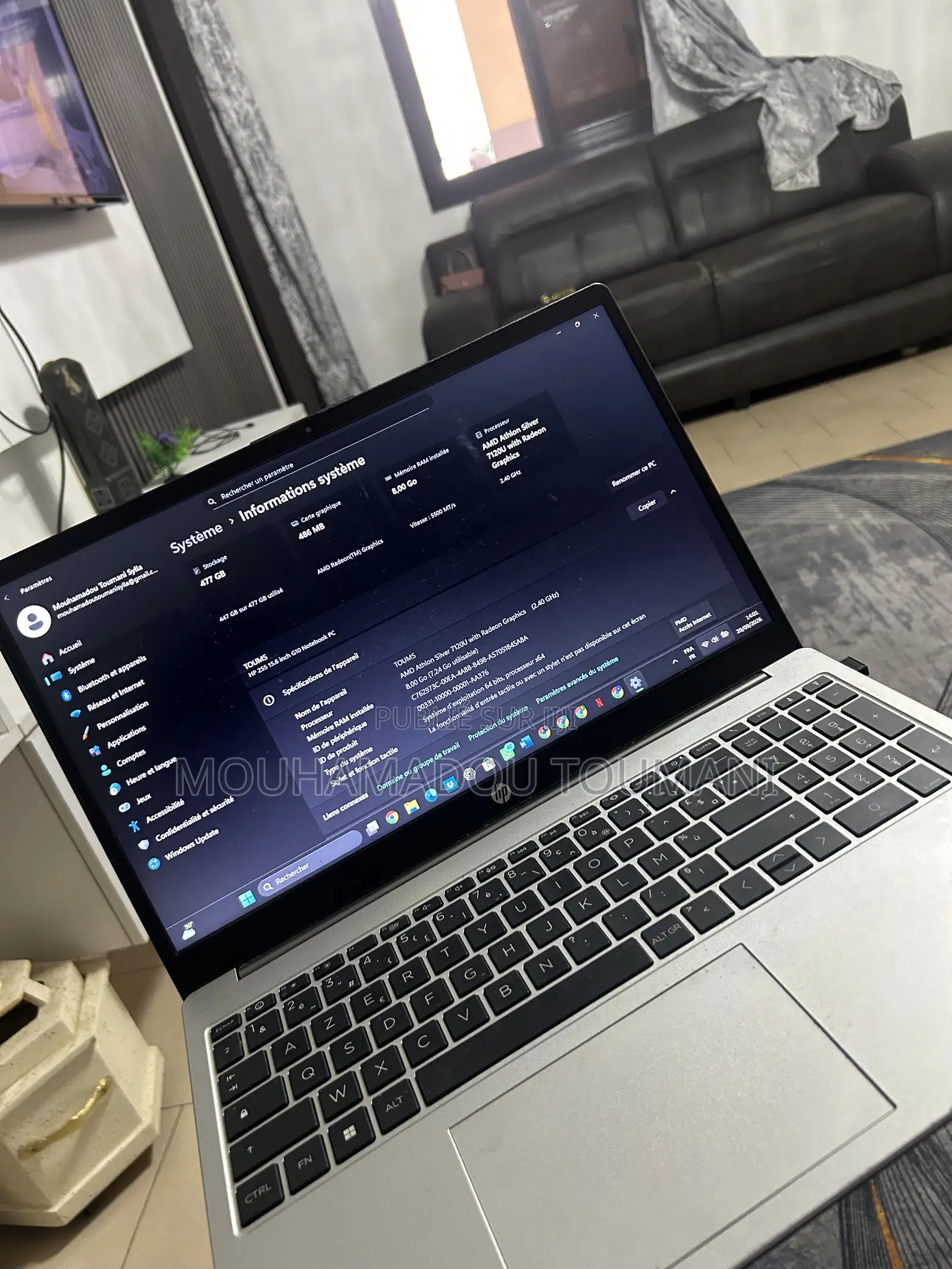 Ordinateur portable HP 250 G10 8GB AMD SSD 500GB