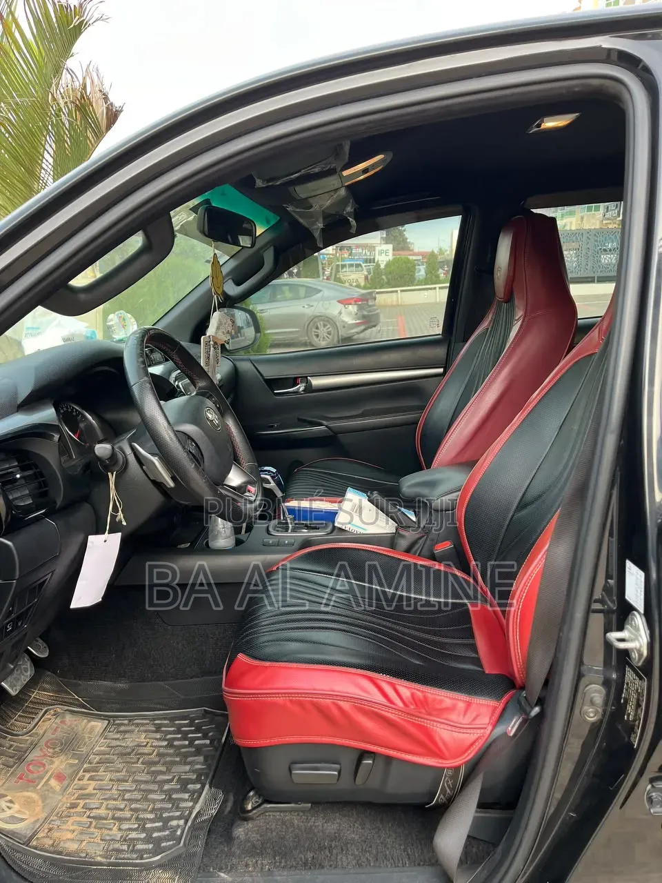 Toyota Hilux 2024 Noir