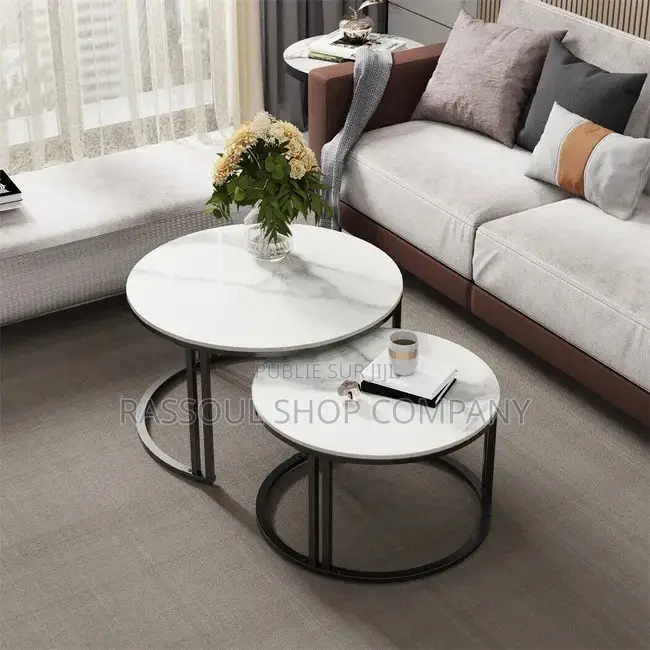 Table 2 Pièces Marbre en Verre Prix:20000f Contact WhatsApp