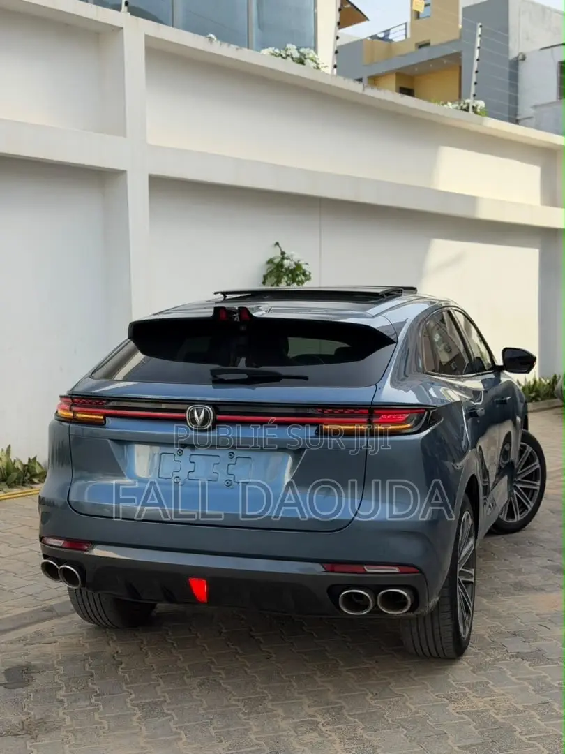 Changan UNI-K 2023 Bleu