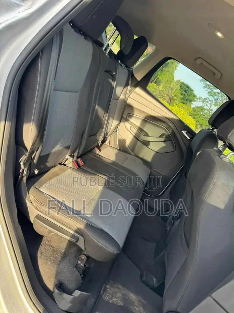 Ford Escape 2017 Gris
