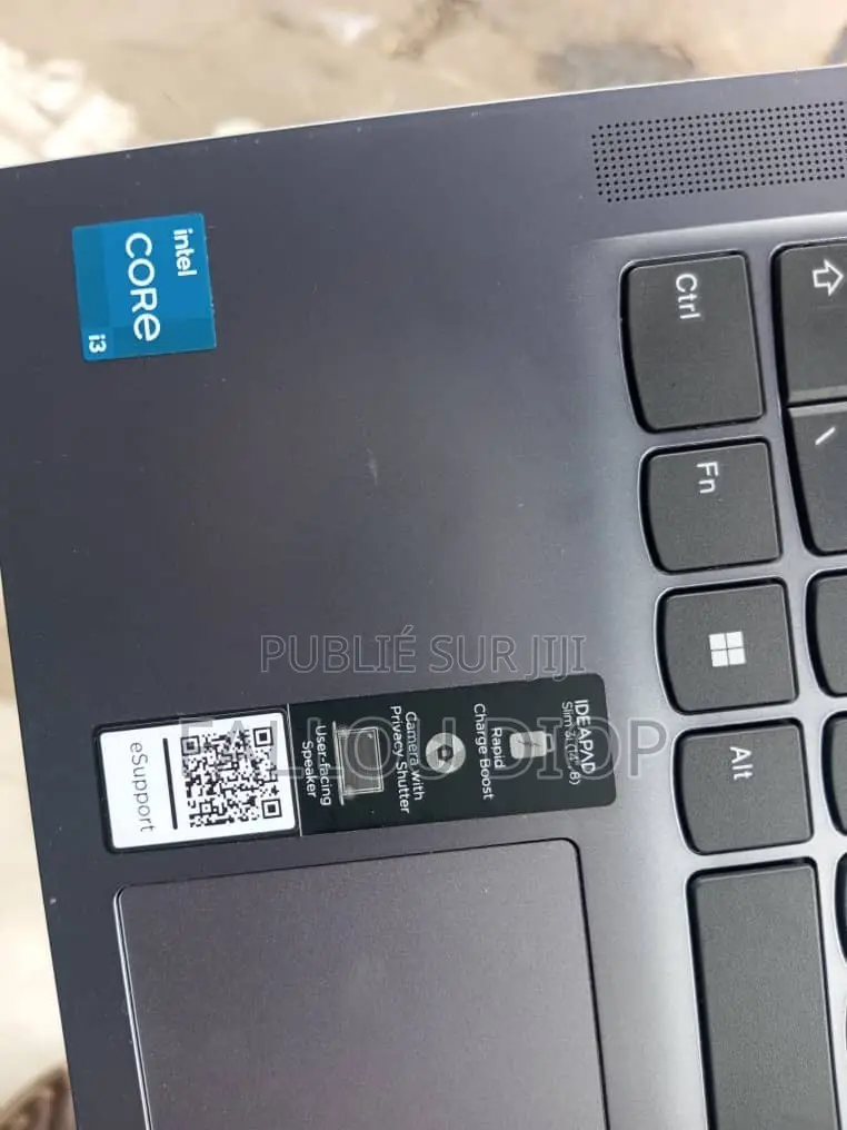 Nouveau Lenovo IdeaPad 1 8GB Intel Core i3 SSD 256GB