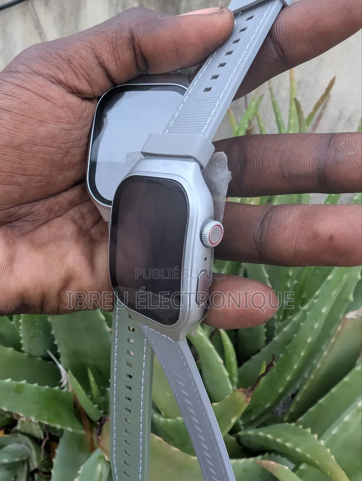 H7 Smart Watch
