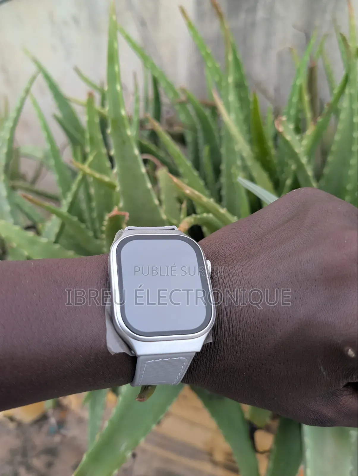 H7 Smart Watch