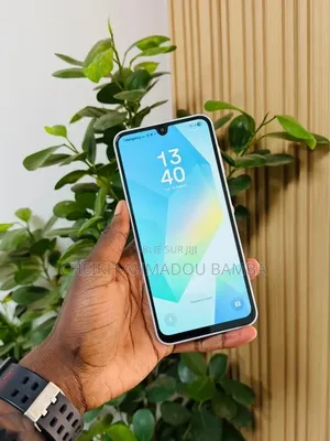 Nouveau Samsung Galaxy A16 5G 128 GB Gris