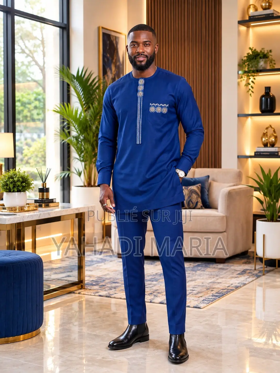 Tenue Traditionnelle De Bonne Qualité