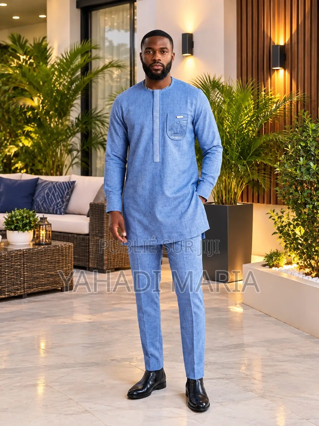 Tenue Traditionnelle De Bonne Qualité
