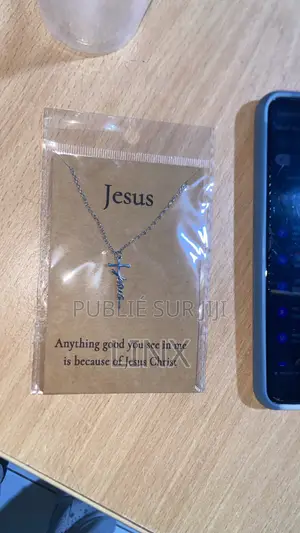 Collier Croix Inoxydable Jésus