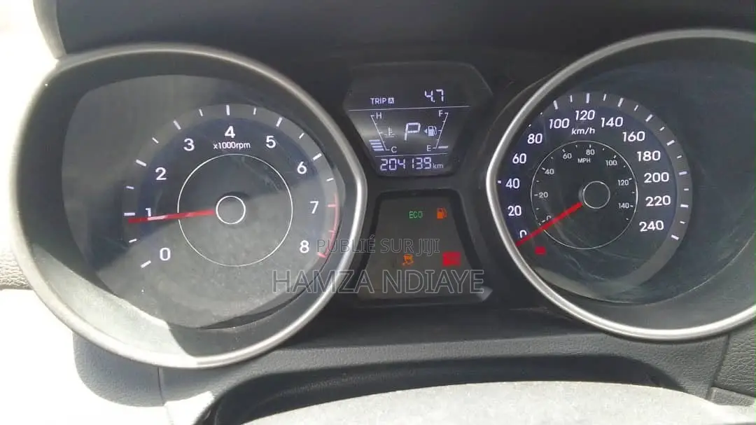 Hyundai Elantra 2016 Gris