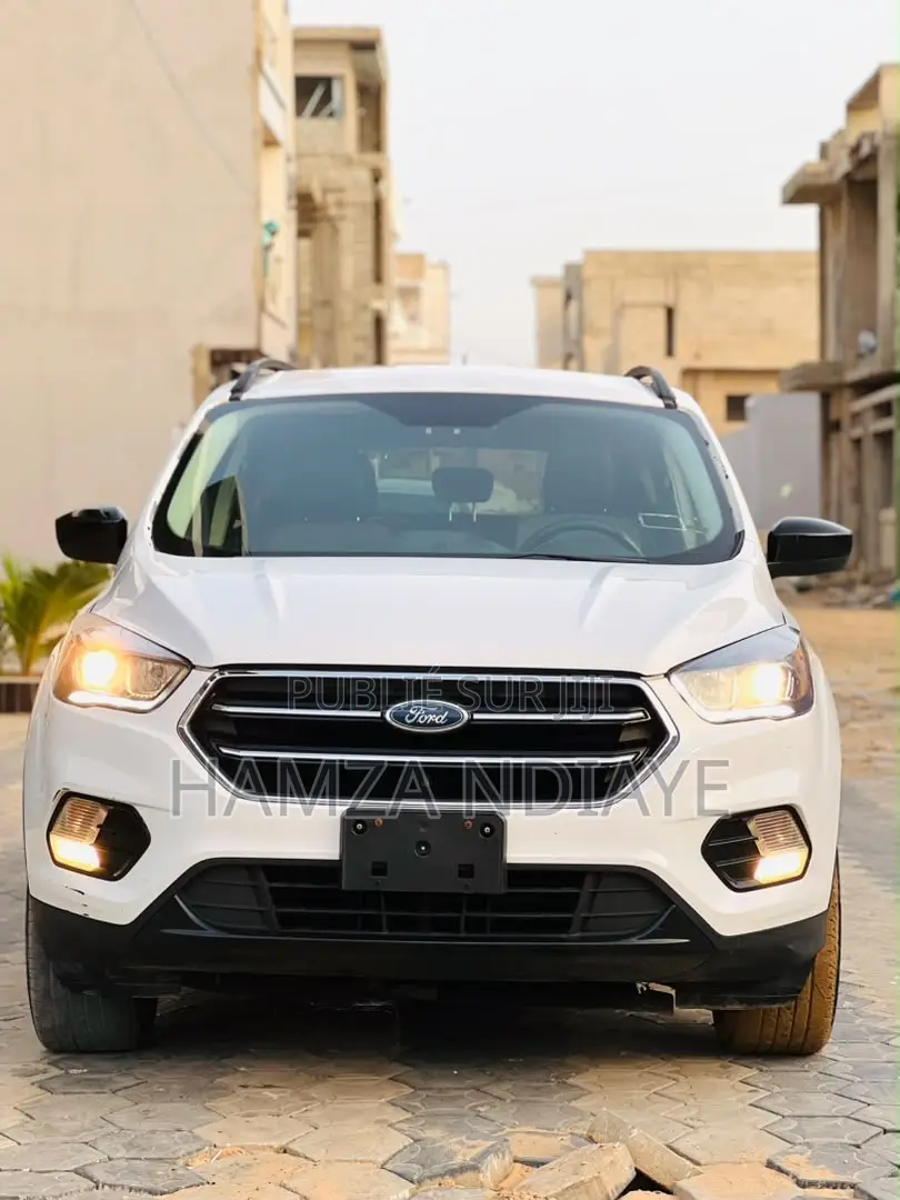 Ford Escape 2018 Blanc