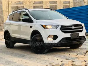 Ford Escape 2018 Blanc