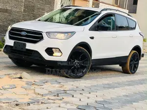 Ford Escape 2018 Blanc