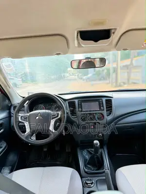 Mitsubishi L200 2022 Rouge