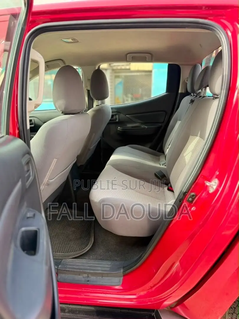 Mitsubishi L200 2022 Rouge