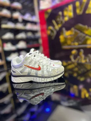 P6000 Disponible Pointure 26,27,28,29,30,31,32,33,34,35,à 36 Enfants