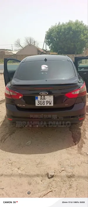 Ford Focus 2012 Noir Mat