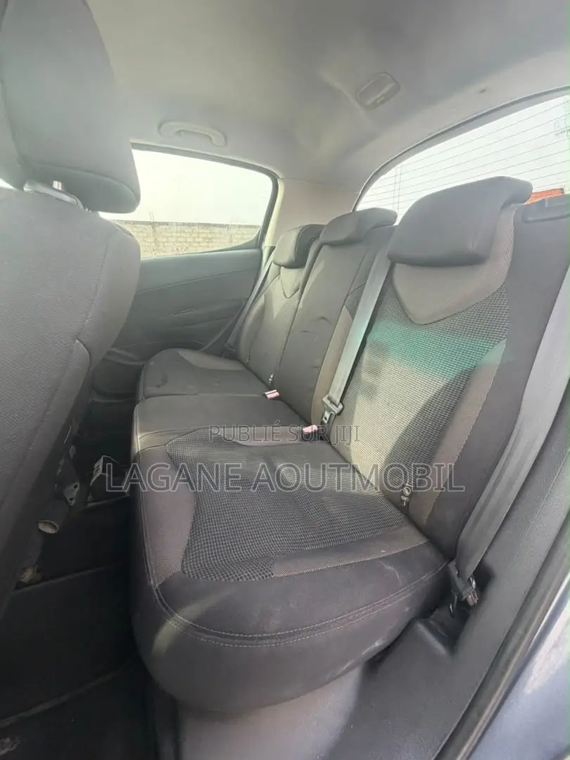 Peugeot 308 2010 Gris