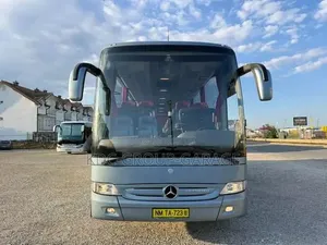 Mercedes-Benz Tourismo 2008 Bleu