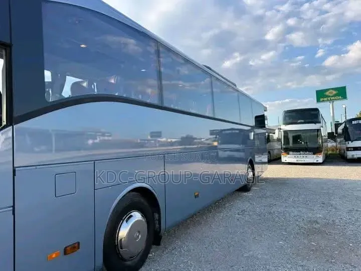 Mercedes-Benz Tourismo 2008 Bleu