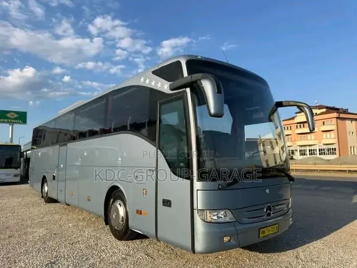 Mercedes-Benz Tourismo 2008 Bleu