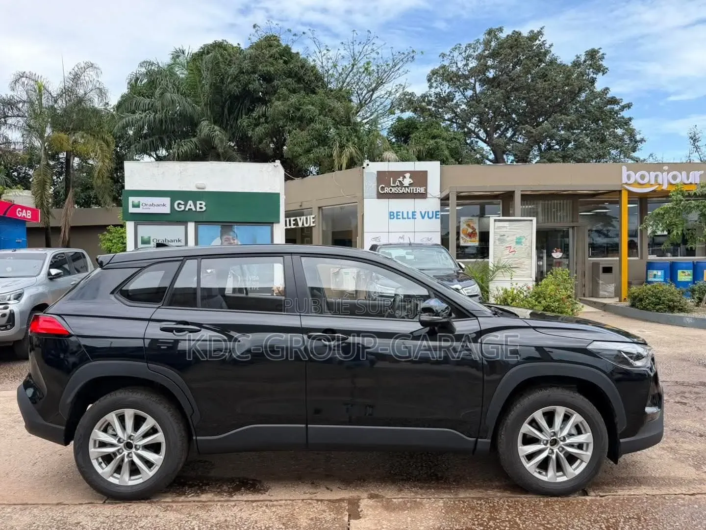 Nouveau Toyota Corolla Cross XLE AWD 2026 Noir