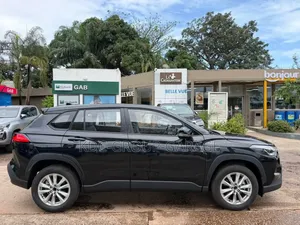 Nouveau Toyota Corolla Cross XLE AWD 2026 Noir