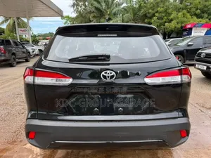 Nouveau Toyota Corolla Cross XLE AWD 2026 Noir