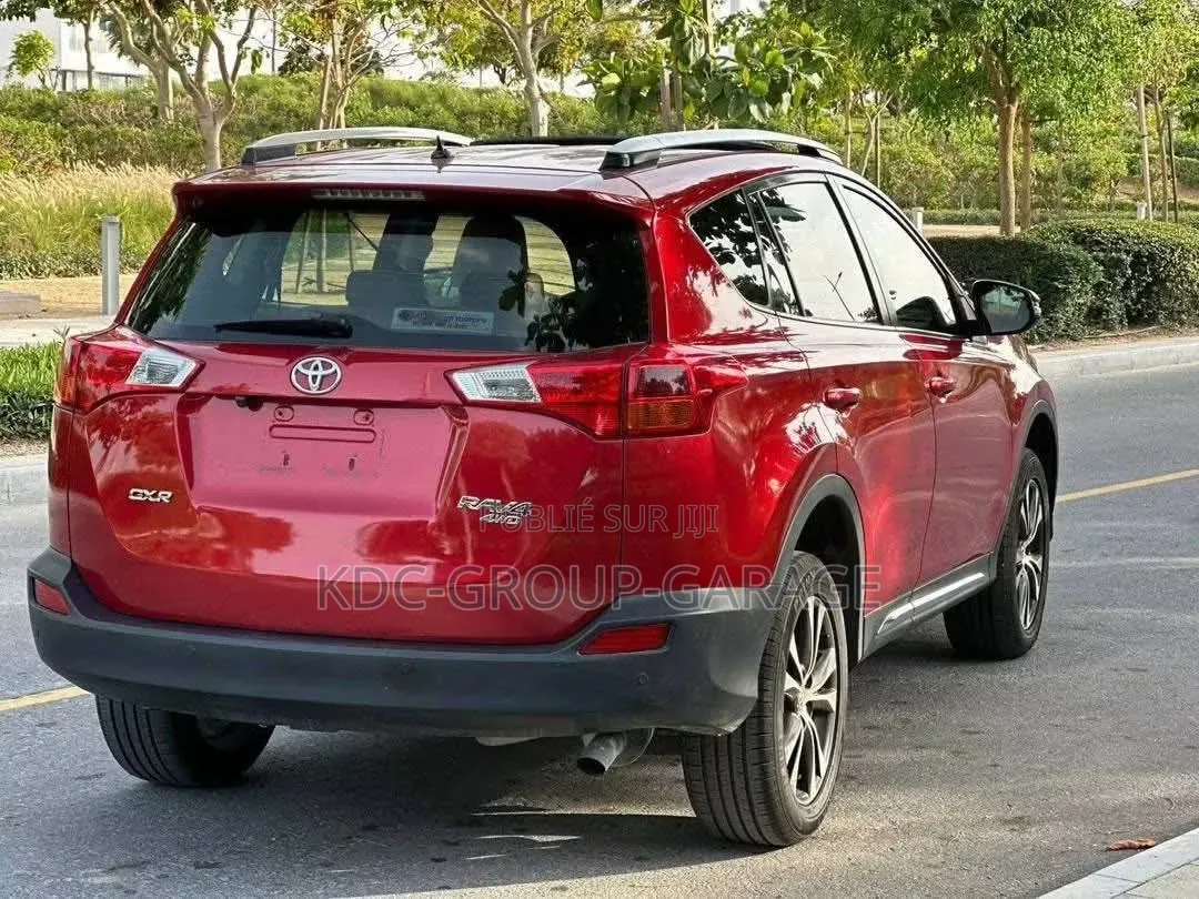 Toyota RAV4 LE 4dr SUV AWD (2.5L 4cyl 6A) 2014 Rouge