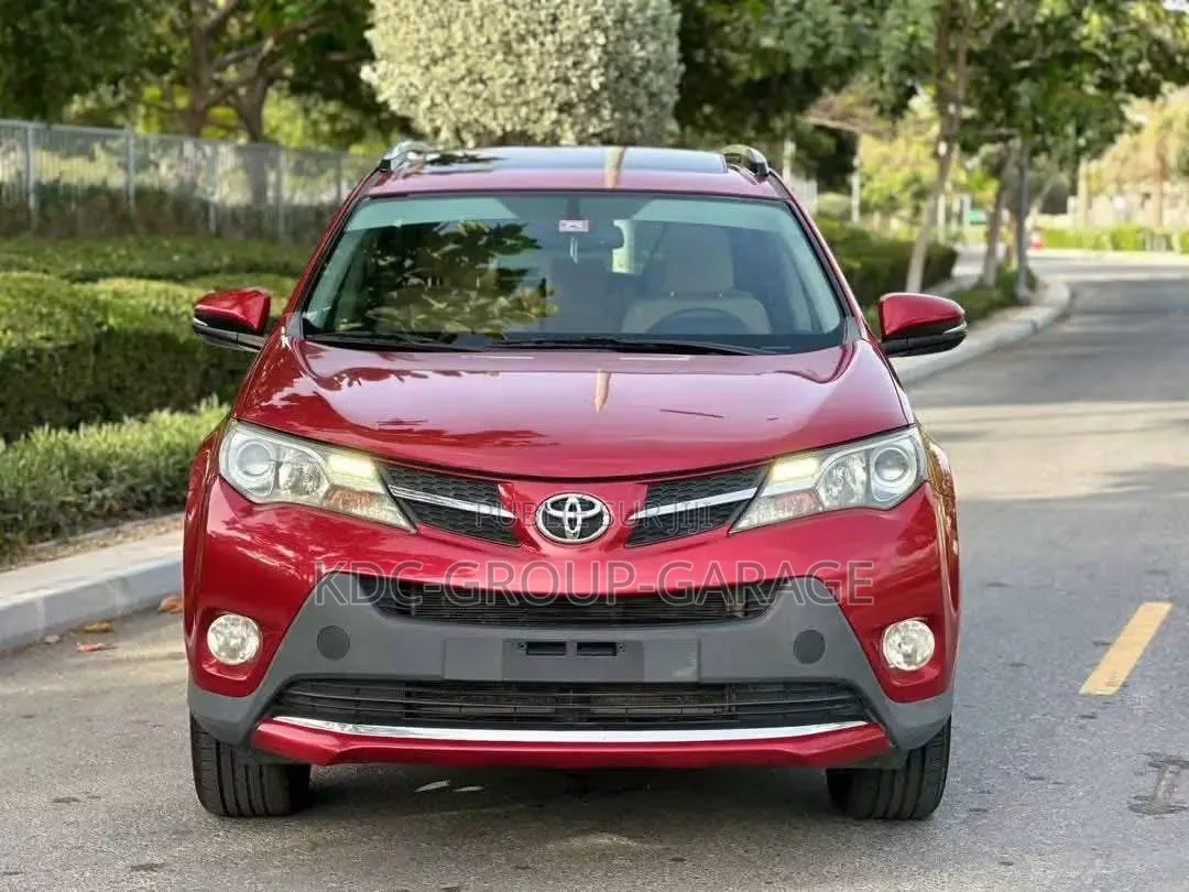Toyota RAV4 LE 4dr SUV AWD (2.5L 4cyl 6A) 2014 Rouge