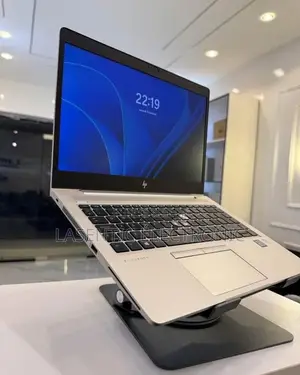 Nouveau HP EliteBook 830 G6 16GB Intel Core i3 SSD 256GB