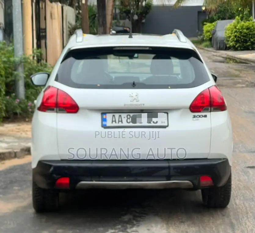 Peugeot 2008 1.6 BlueHDi (120 Hp) 2015 Blanc