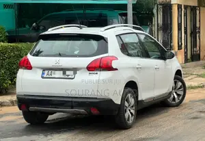 Peugeot 2008 1.6 BlueHDi (120 Hp) 2015 Blanc
