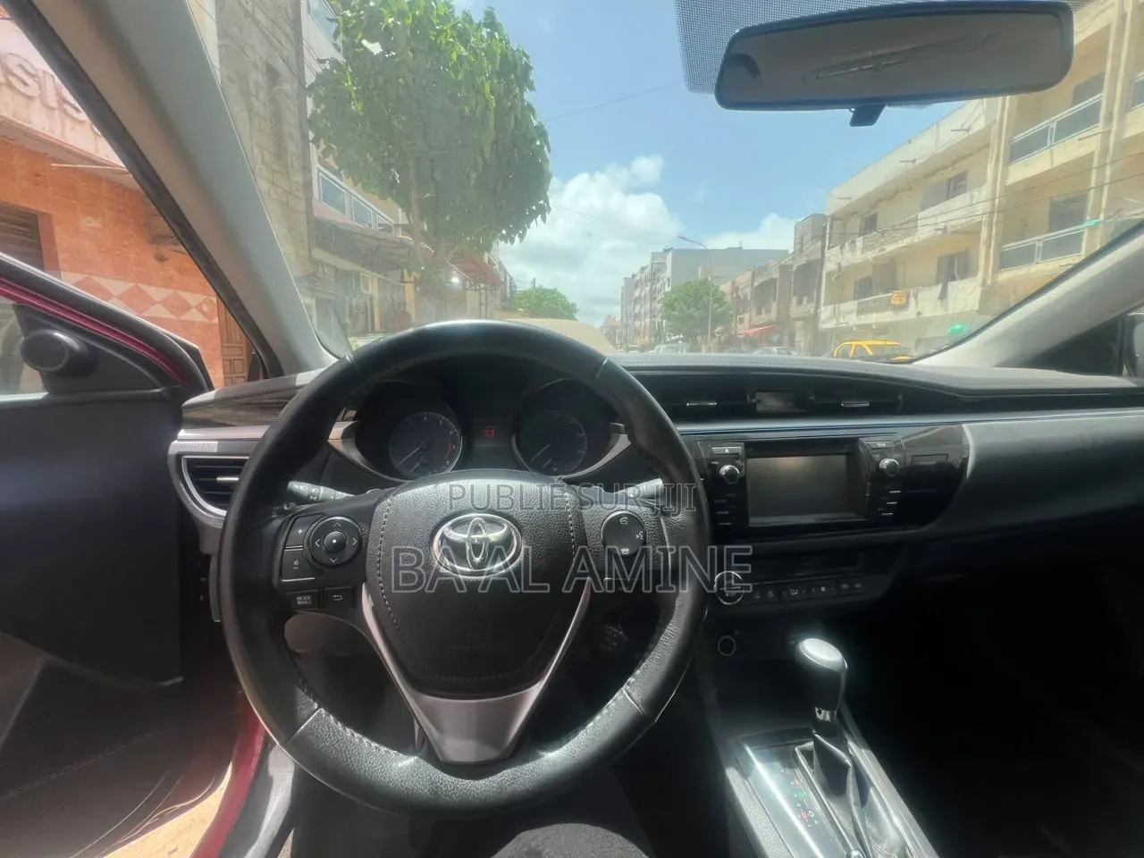 Toyota Corolla 2015 Rouge
