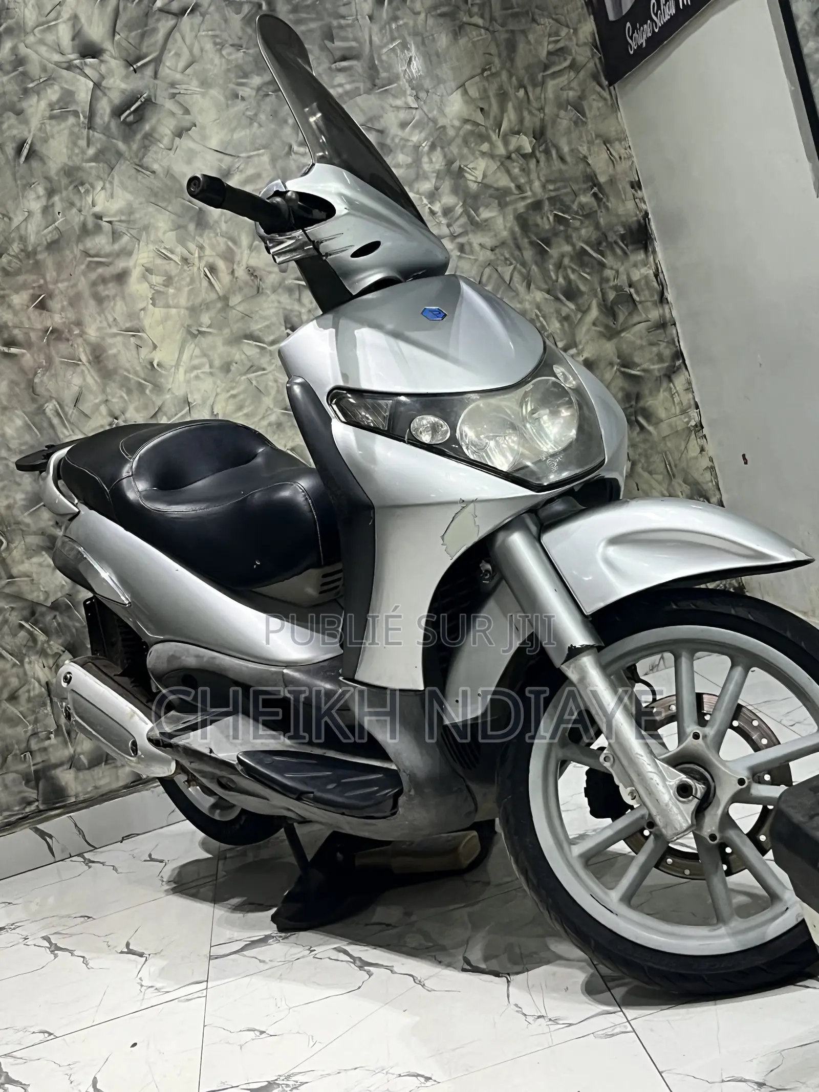 Nouveau Piaggio Trotinette 2015 Gris
