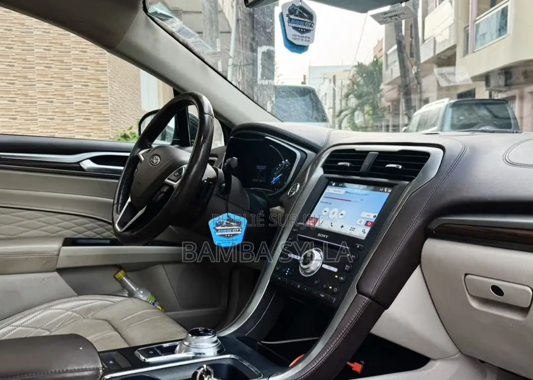 Ford Fusion Platinum AWD 2017 Noir