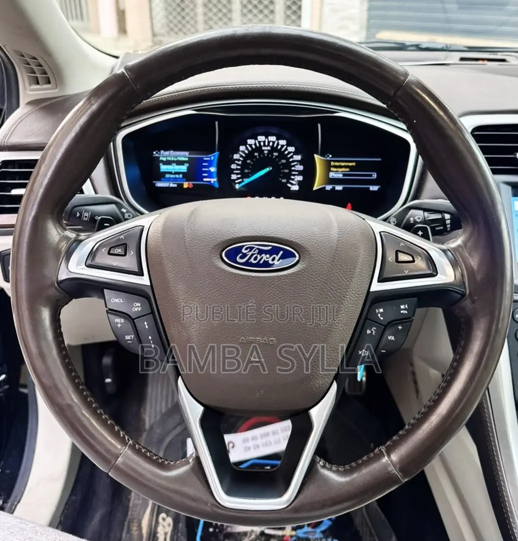 Ford Fusion Platinum AWD 2017 Noir