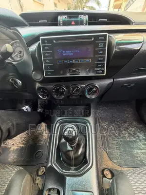 Toyota Hilux 2016 Blanc