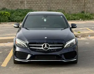 Mercedes-Benz C300 2016 Noir