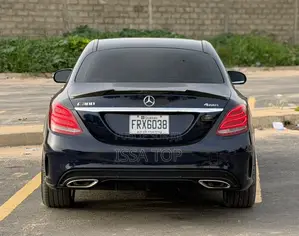 Mercedes-Benz C300 2016 Noir