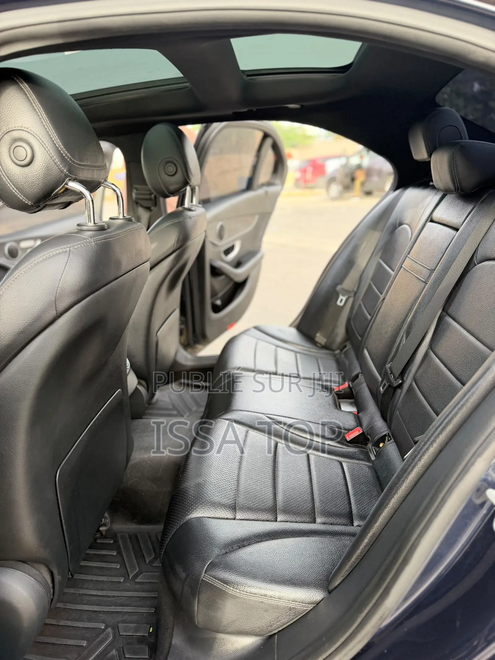 Mercedes-Benz C300 2016 Noir