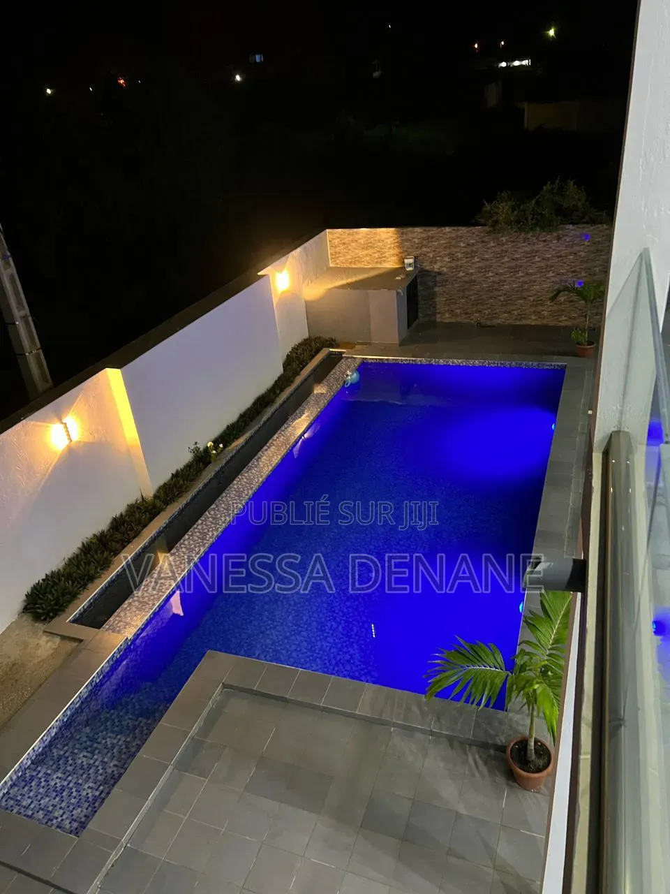 Meublé 3chbre Villa dans Thiès Nord à Vendre
