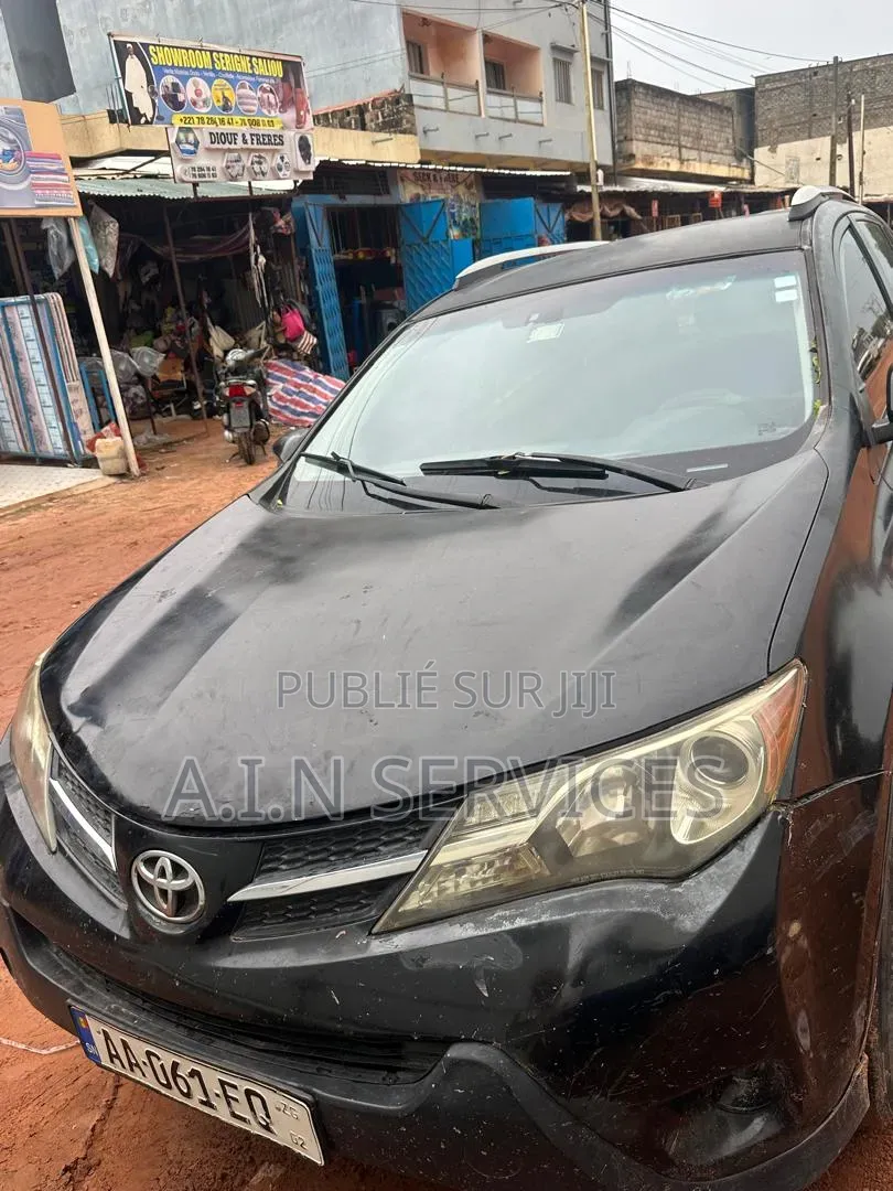 Toyota RAV4 2015 Noir
