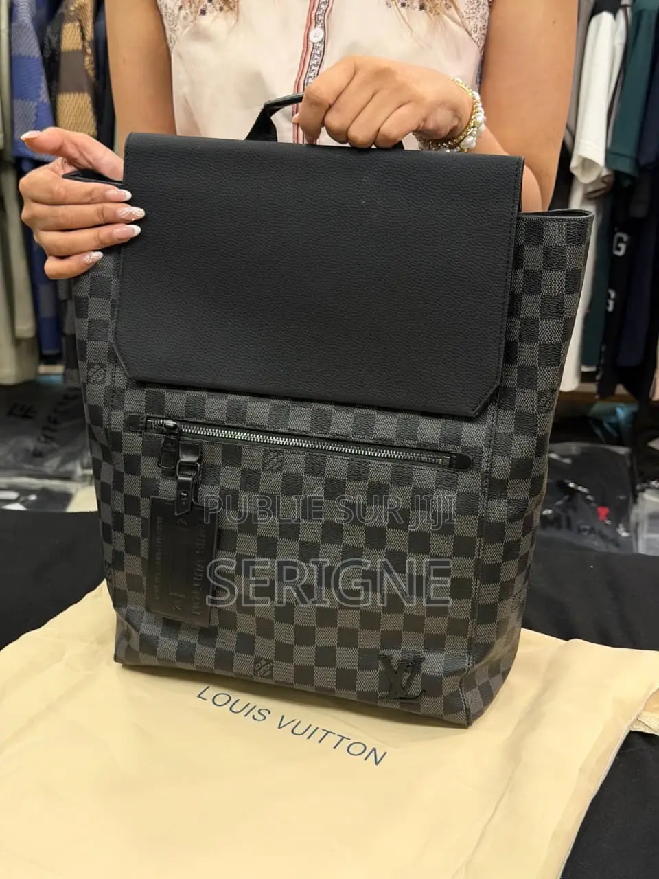 Sac À Dos Louis Vuitton Cuir Disponible