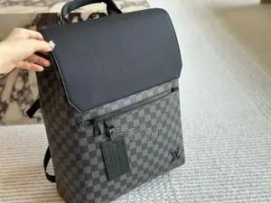 Sac À Dos Louis Vuitton Cuir Disponible