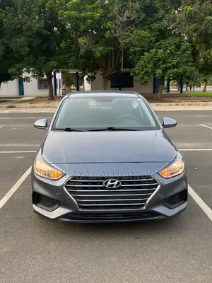 Hyundai Accent 2020 Gris